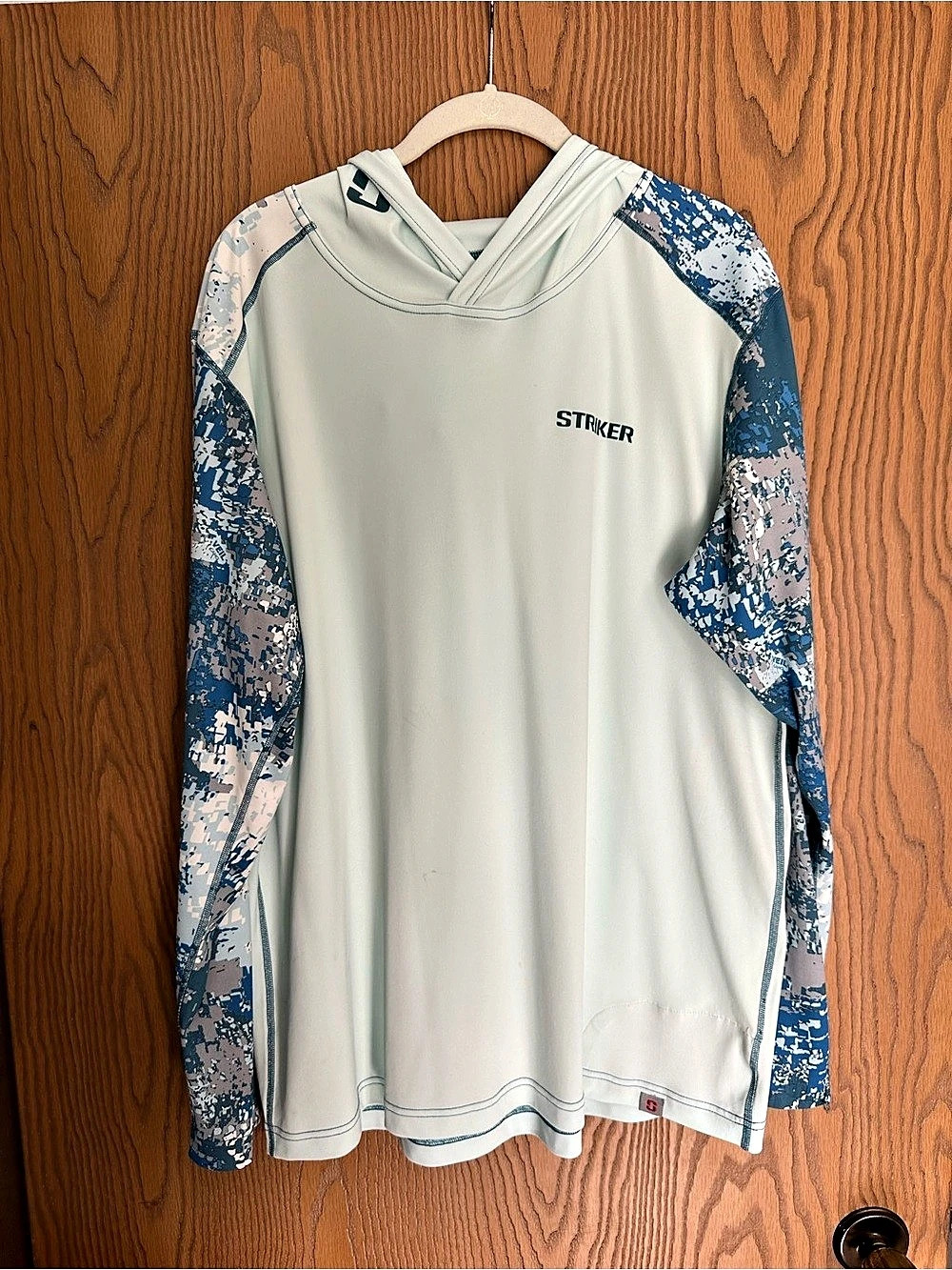 Women’s STRIKER Superlite Fishing Shirt - Blue - Size Large